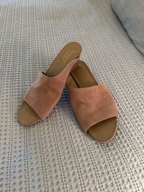 Franco Sarto Tan Suede Slide Mules Sz 10